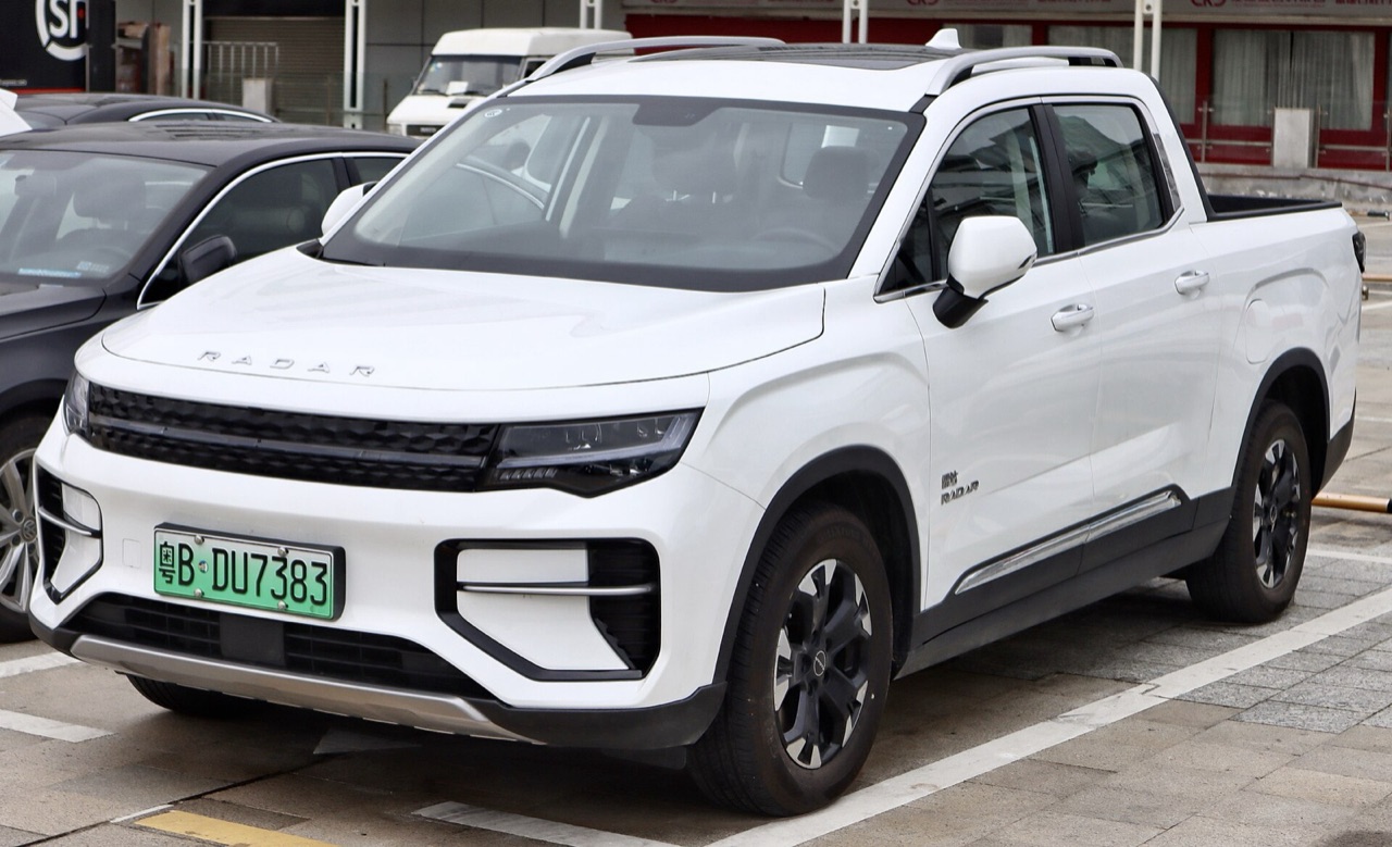 Radar RD6 - electric pickup in Rwanda